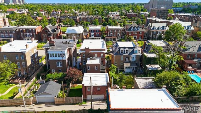 5257 Westminster Place, St Louis, MO 63108