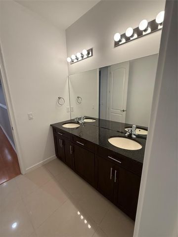 230 N G Street, Lake Worth Beach, FL 33460
