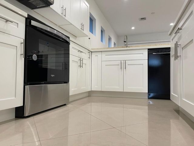 230 N G Street, Lake Worth Beach, FL 33460
