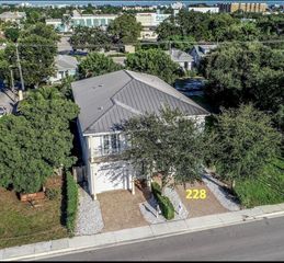 230 N G Street, Lake Worth Beach, FL 33460