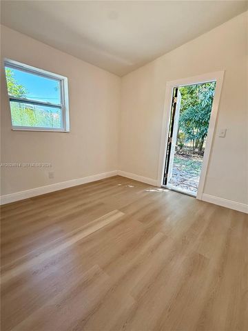 1632 NW 18th Ave, Fort Lauderdale, FL 33311