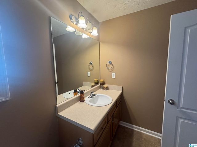 134 FALCON CREST, Anniston, AL 36207