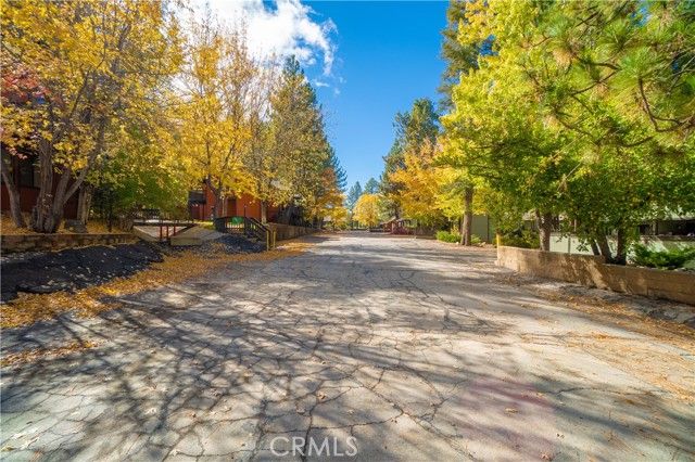 41935 Switzerland 104, Big Bear Lake, CA 92315