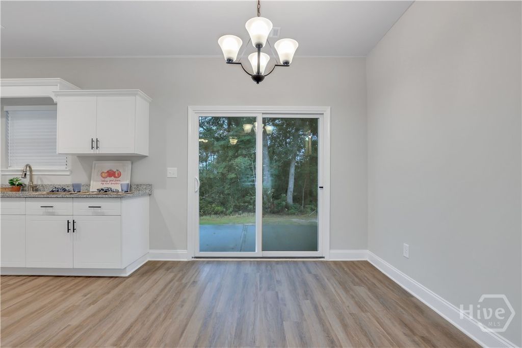 Image 10 of property listing at 8 Donny Circle A, Rincon, GA 31326