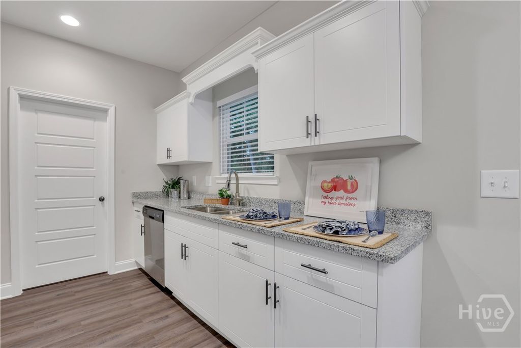 Image 13 of property listing at 8 Donny Circle A, Rincon, GA 31326