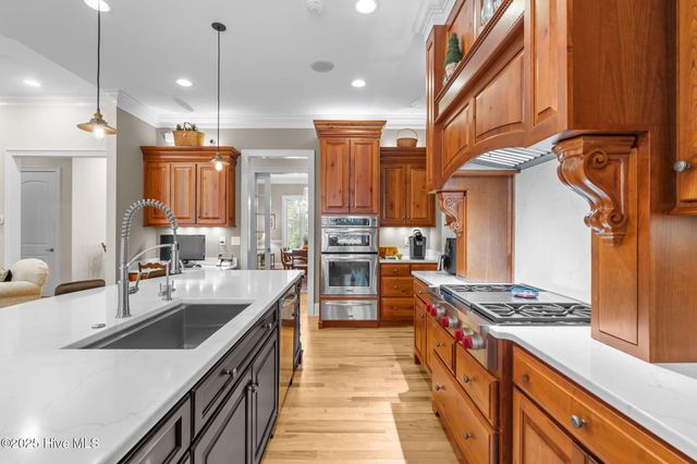 11 Whithorn Court, Pinehurst, NC 28374