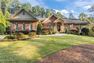 11 Whithorn Court, Pinehurst, NC 28374