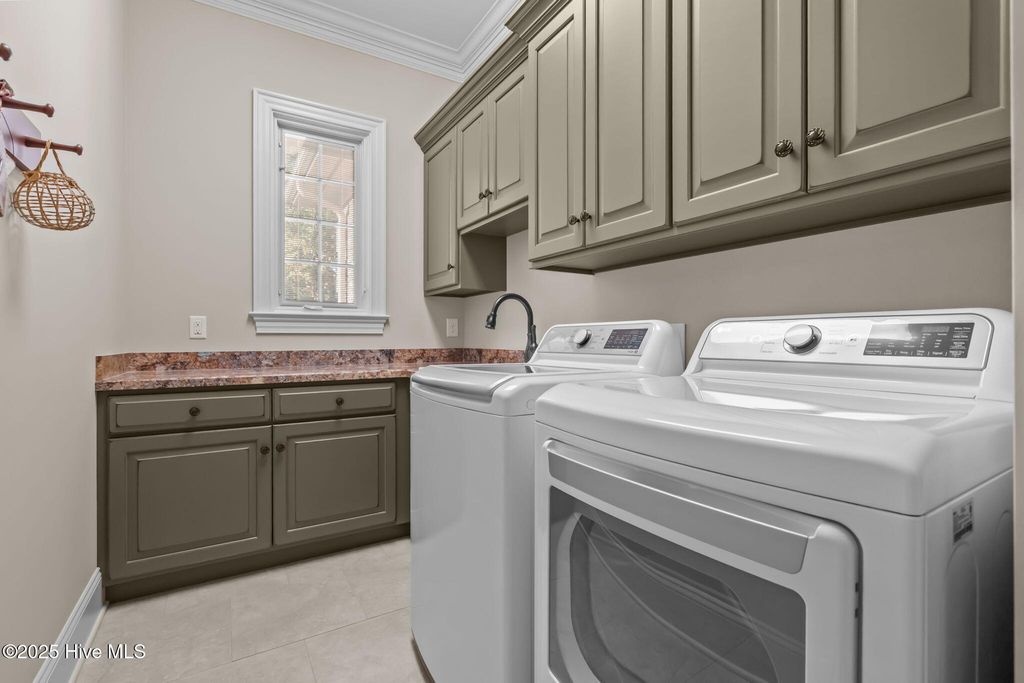 Image 26 of property listing at 11 Whithorn Court, Pinehurst, NC 28374