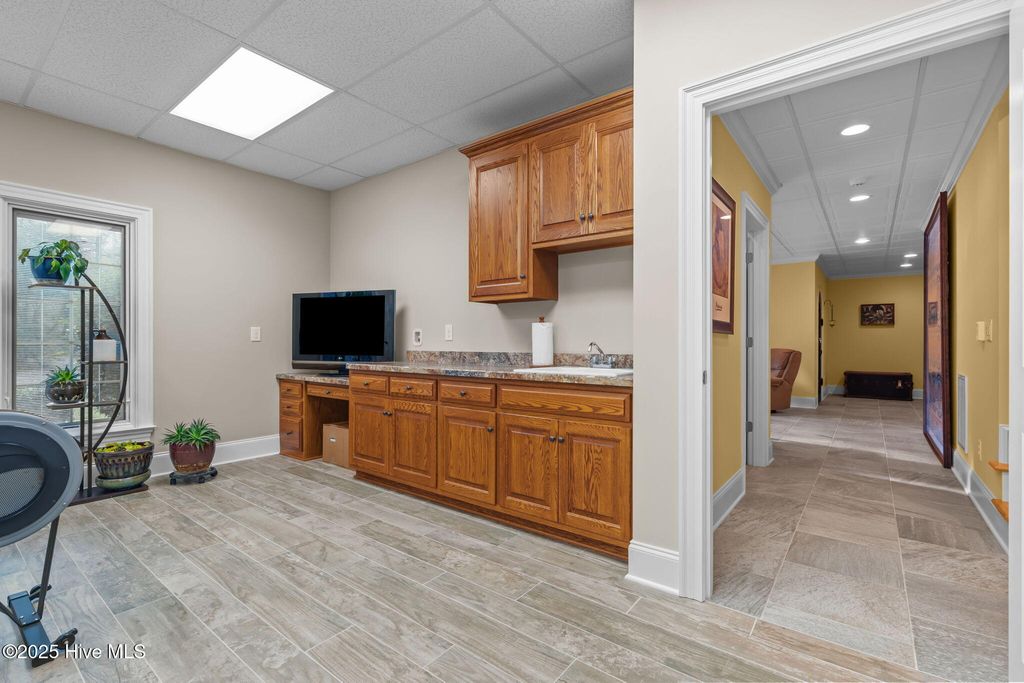 Image 28 of property listing at 11 Whithorn Court, Pinehurst, NC 28374