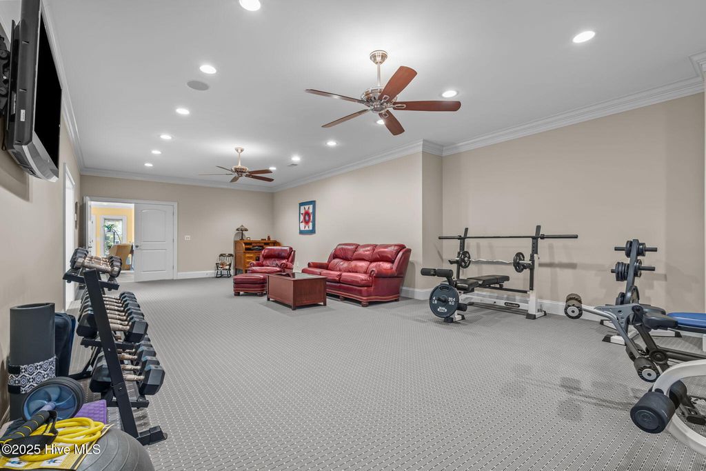 Image 33 of property listing at 11 Whithorn Court, Pinehurst, NC 28374