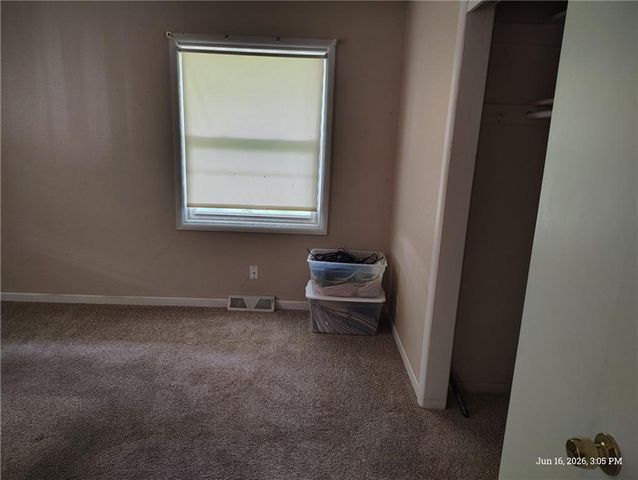 11917 W 91st Terrace, Lenexa, KS 66215