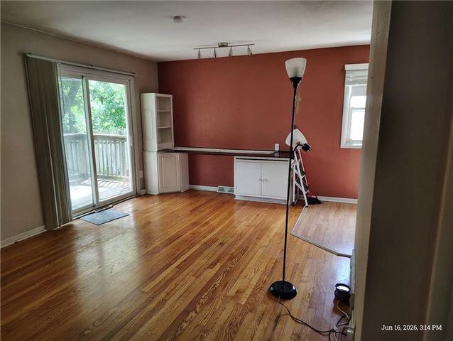 11917 W 91st Terrace, Lenexa, KS 66215