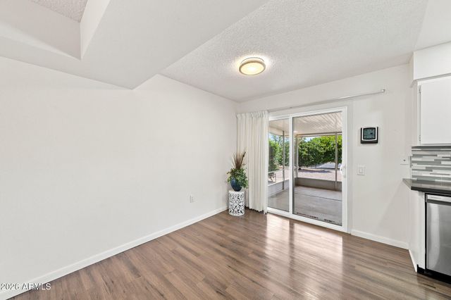 9443 W NEWPORT Drive, Sun City, AZ 85351