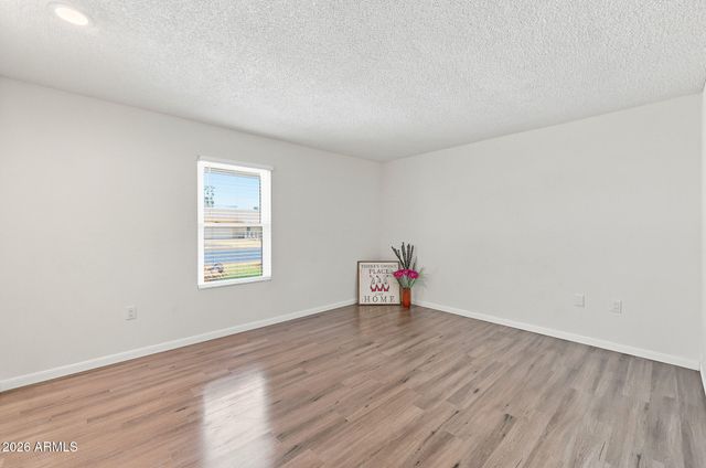 9443 W NEWPORT Drive, Sun City, AZ 85351