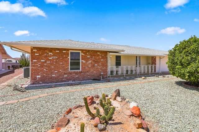 9443 W NEWPORT Drive, Sun City, AZ 85351