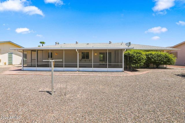 9443 W NEWPORT Drive, Sun City, AZ 85351