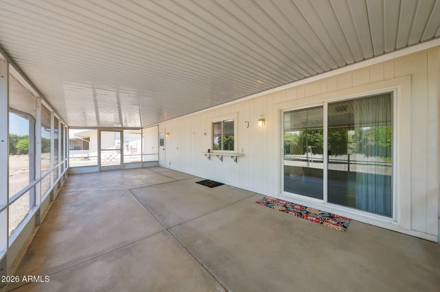 9443 W NEWPORT Drive, Sun City, AZ 85351
