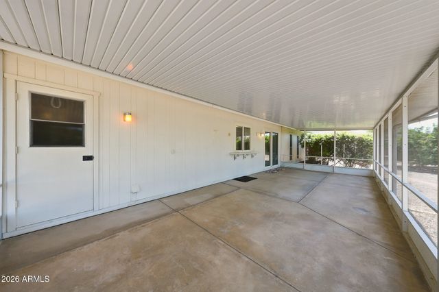 9443 W NEWPORT Drive, Sun City, AZ 85351
