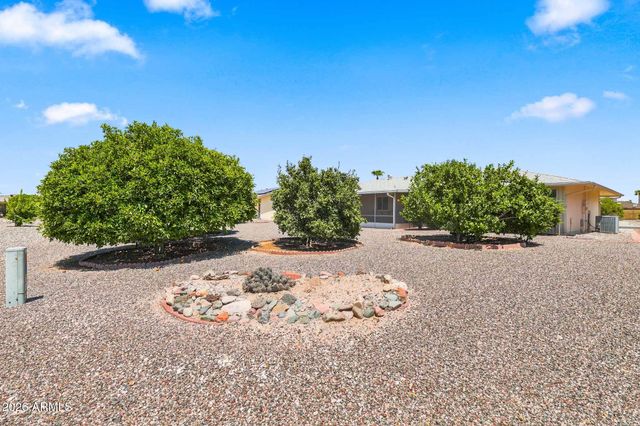 9443 W NEWPORT Drive, Sun City, AZ 85351