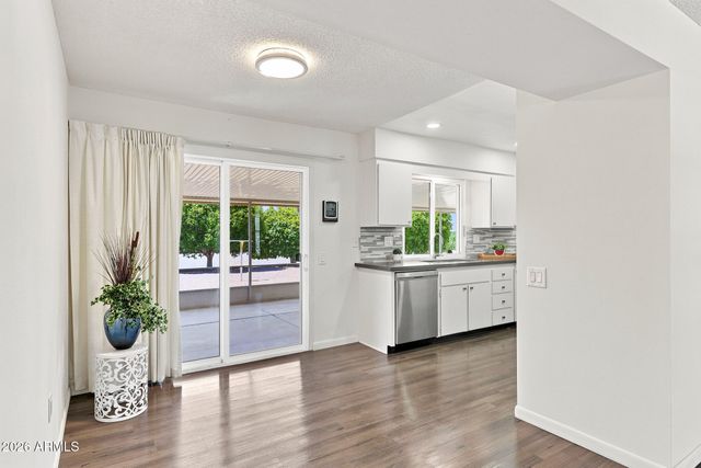 9443 W NEWPORT Drive, Sun City, AZ 85351