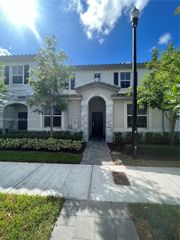2672 SE 19th Street, Homestead, FL 33035