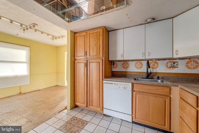 44 ROCKLAND DR, Willingboro, NJ 08046