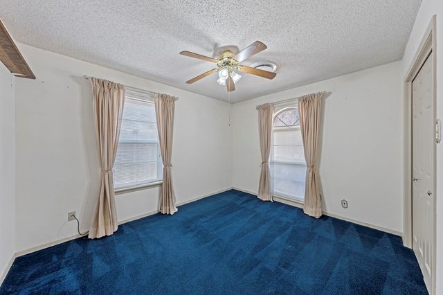 613 Harper Rd, Kerrville, TX 78028