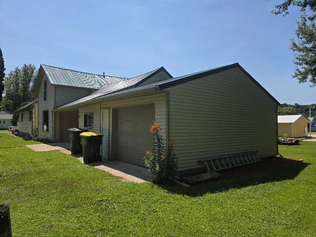 443 Main Street, Union Center, WI 53962