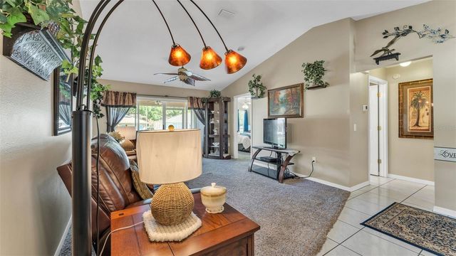 2151 SILVER RE DRIVE, Lakeland, FL 33810