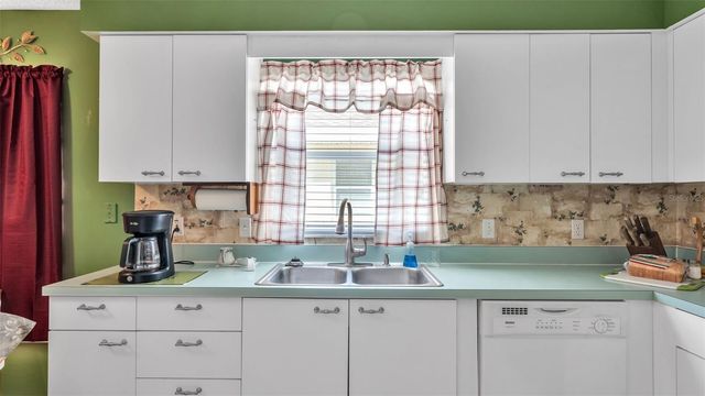 2151 SILVER RE DRIVE, Lakeland, FL 33810