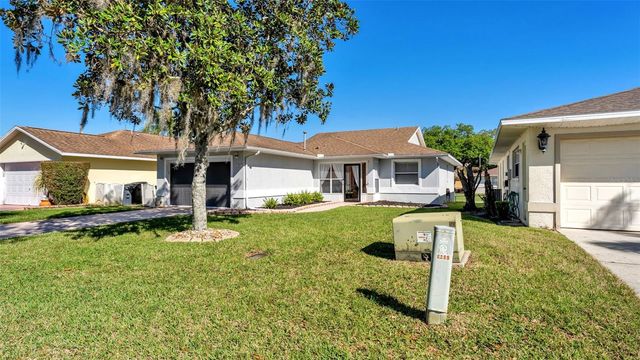 2151 SILVER RE DRIVE, Lakeland, FL 33810