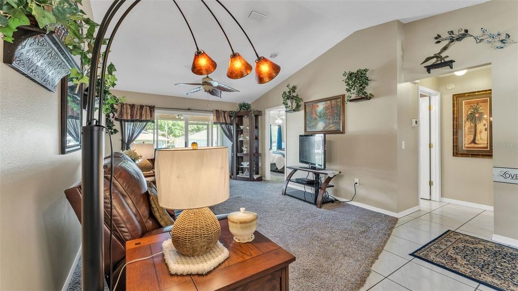 Image 16 of property listing at 2151 SILVER RE DRIVE, Lakeland, FL 33810