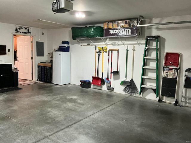 7419 Megan Brooke Lane, Evansville, IN 47725