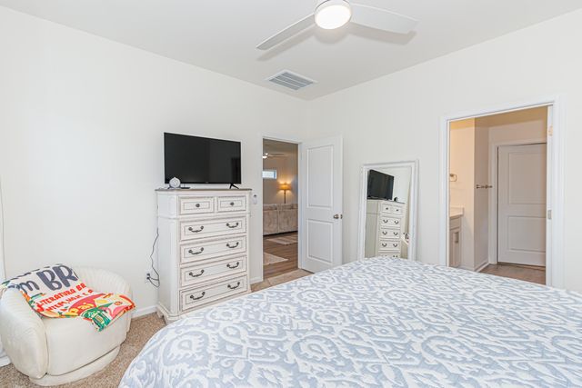 958 Oak Hollow St., Longs, SC 29568