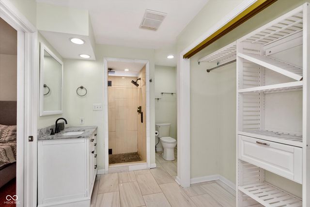 5655 Rosslyn Avenue, Indianapolis, IN 46220