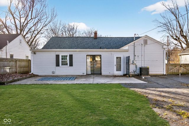 5655 Rosslyn Avenue, Indianapolis, IN 46220