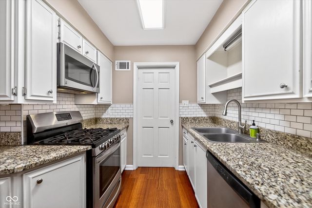 5655 Rosslyn Avenue, Indianapolis, IN 46220