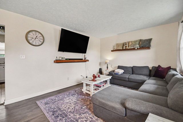 176 Shannon Parkway, Nicholasville, KY 40356