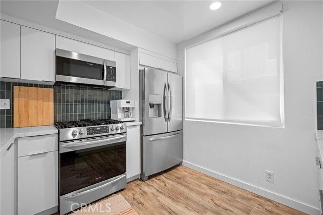 5435 Yarmouth 7, Encino (los Angeles), CA 91316