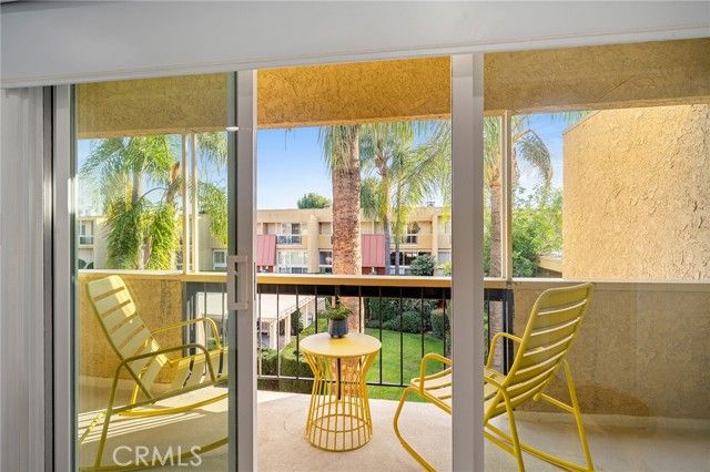 5435 Yarmouth 7, Encino (los Angeles), CA 91316