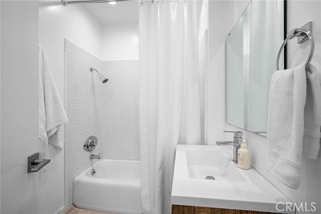 5435 Yarmouth 7, Encino (los Angeles), CA 91316