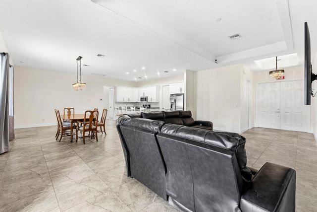 2366 SW Blaine Terrace, Port St Lucie, FL 34953