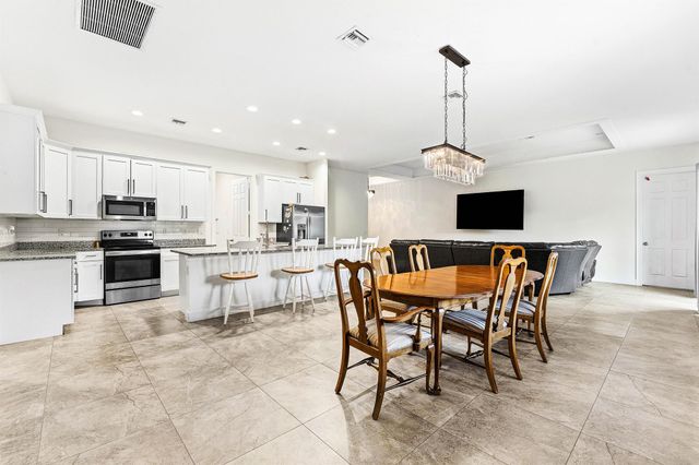 2366 SW Blaine Terrace, Port St Lucie, FL 34953