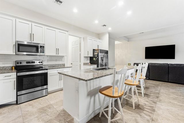 2366 SW Blaine Terrace, Port St Lucie, FL 34953