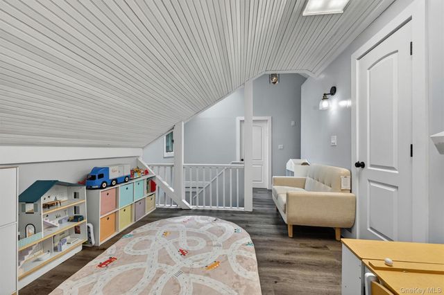 414 Buena Vista Road, New City, NY 10956