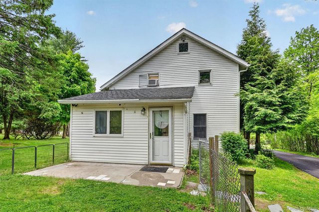 414 Buena Vista Road, New City, NY 10956
