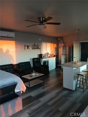 21025 Medford Way, Apple Valley, CA 92308