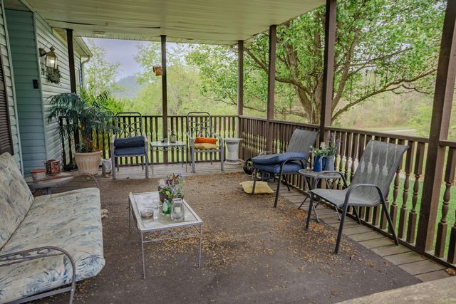 730 Ticky Fork Road, Ravenna, KY 40472