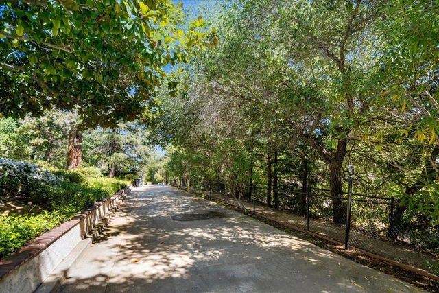 20695 Rice Court, Saratoga, CA 95070