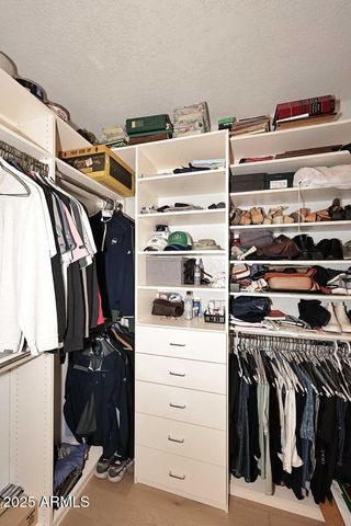 15221 N CLUBGATE Drive 1058, Scottsdale, AZ 85254